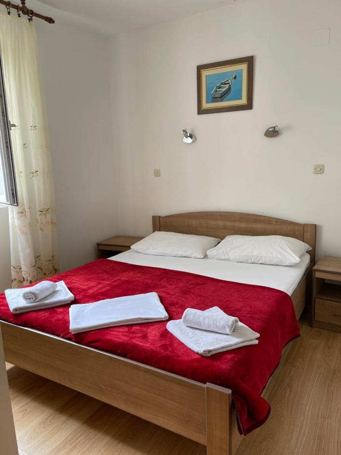 Apartments Ivanka Hvar Town Extérieur photo